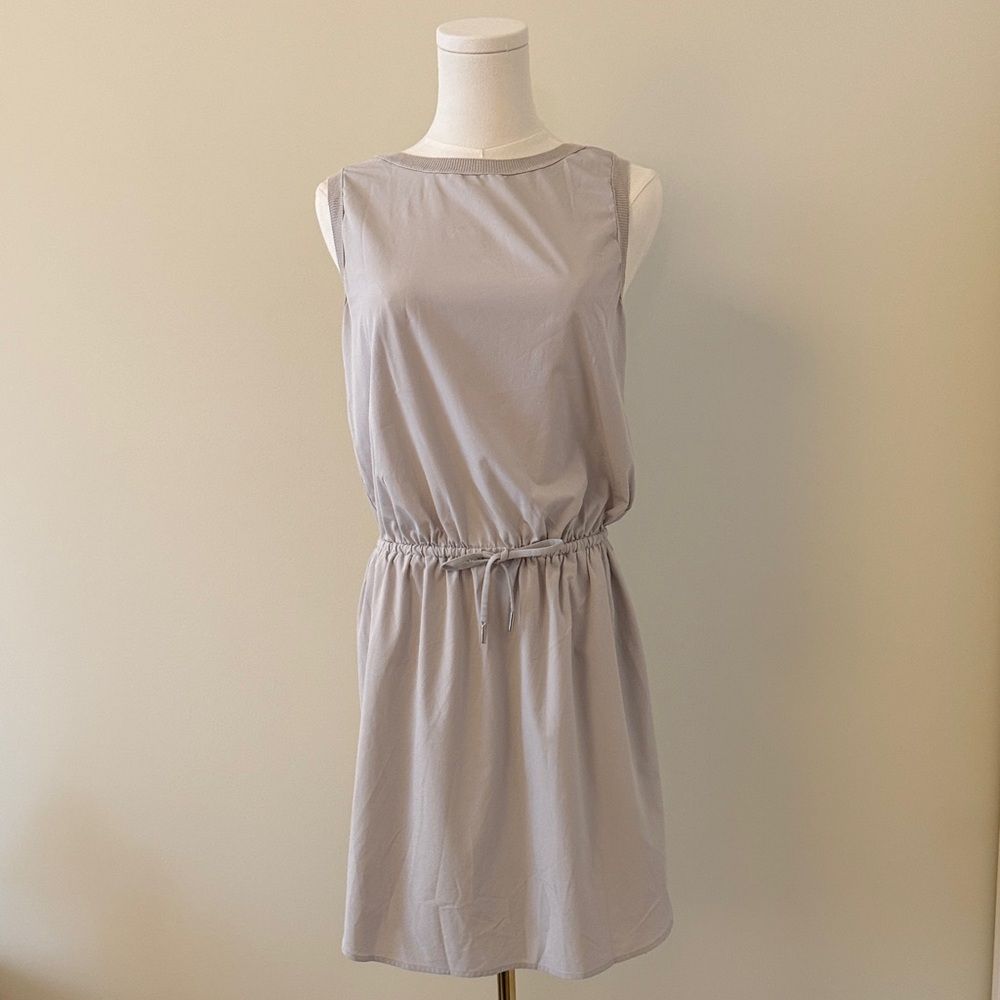 Athleta Light Gray Sleeveless Mini Dress